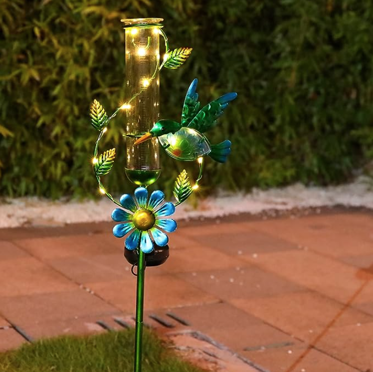 PEPEFUTE Metal solar humming bird stake light with rain gauge